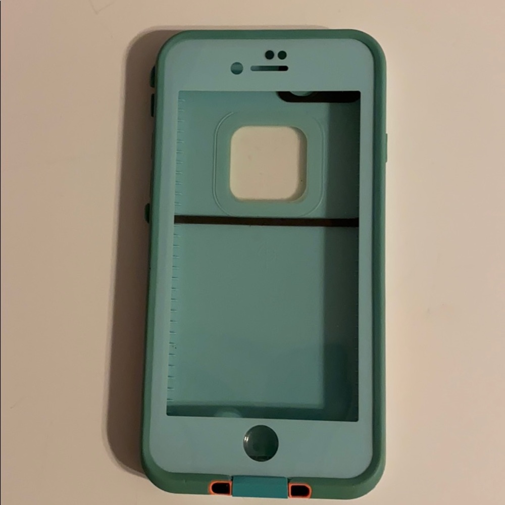 Life proof iPhone 7 case